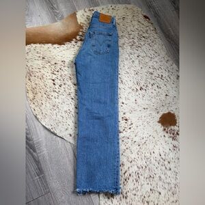 Levi's Ribcage Straight Button Fly Jeans premium denim